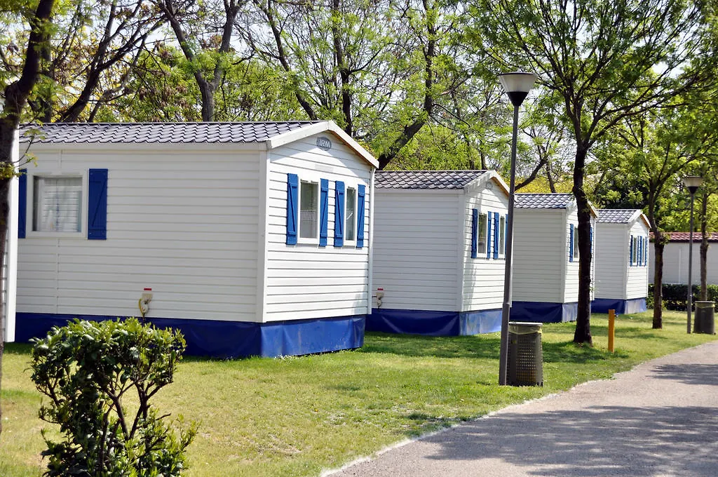 Camping Village Citta Di Milano 4*, Milan